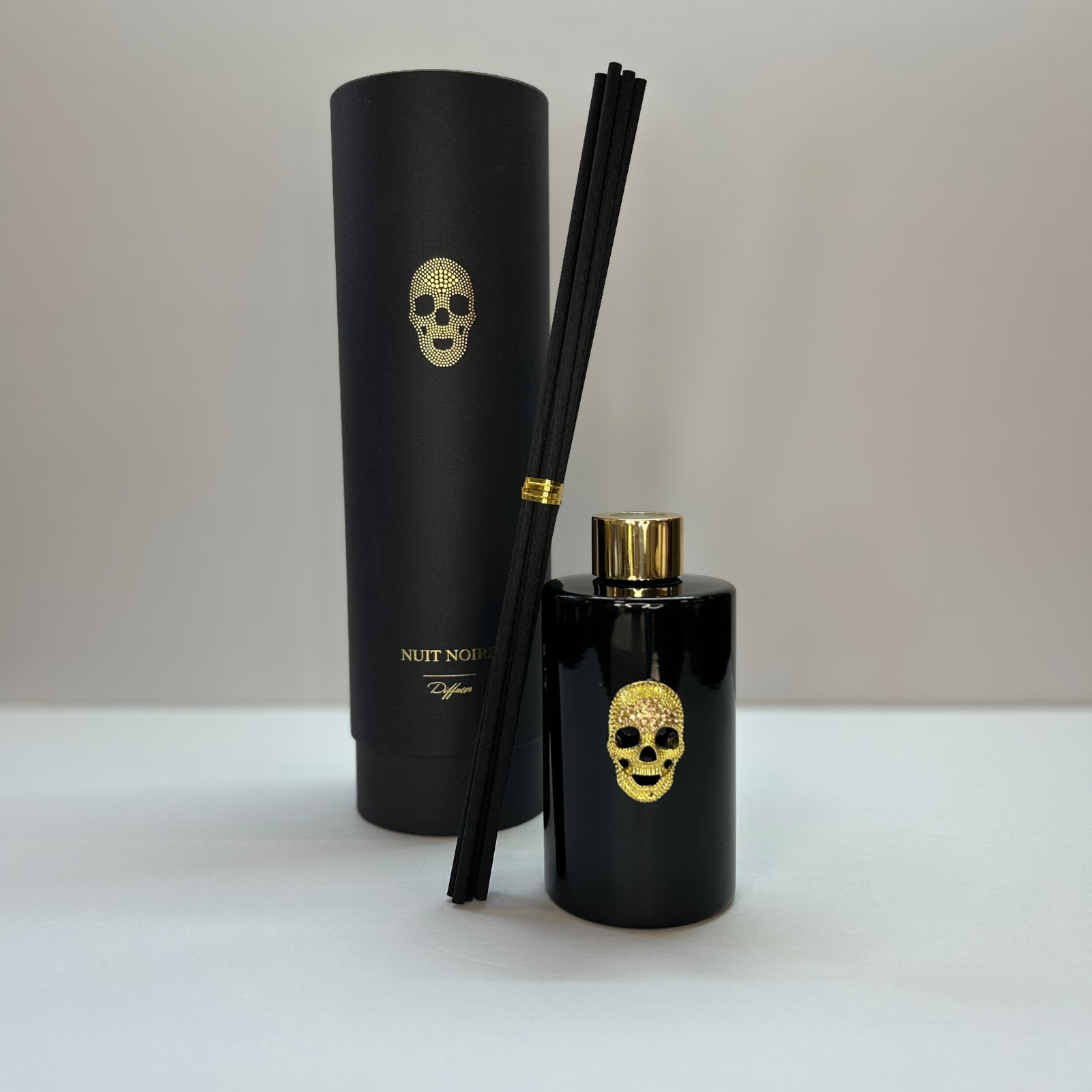 3 Jolipa Nuit Noire diffuser με συσκευασία και ξυλάκια διάχυσης